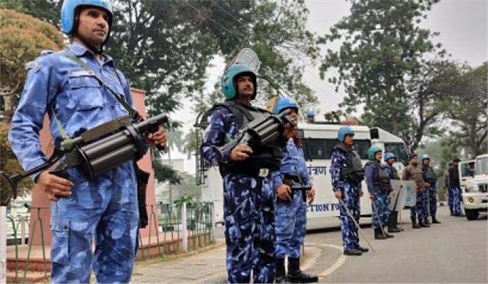 उत्तर प्रदेश में धारा 144 लागू, किसी भी सभा की अनुमति नहीं उत्तर प्रदेश में धारा 144 लागू, किसी भी सभा की अनुमति नहीं