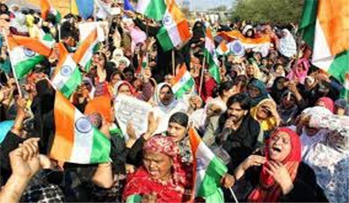 शाहीन बाग के प्रदर्शनकारी सुप्रीम कोर्ट के वार्ताकारों से बातचीत को तैयार