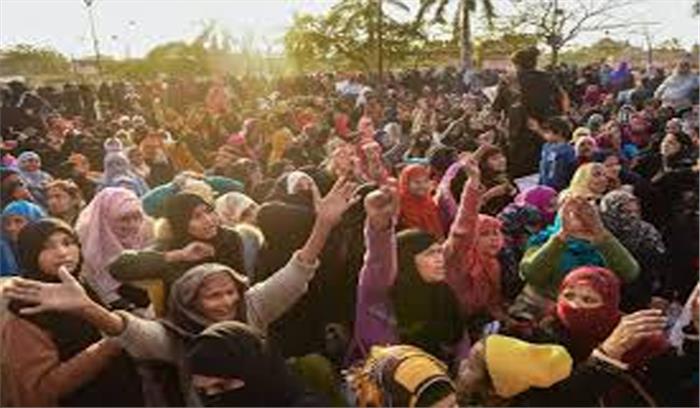 दिल्ली के शाहीन बाग की तर्ज पर लखनऊ में भी सीएए के खिलाफ प्रदर्शन