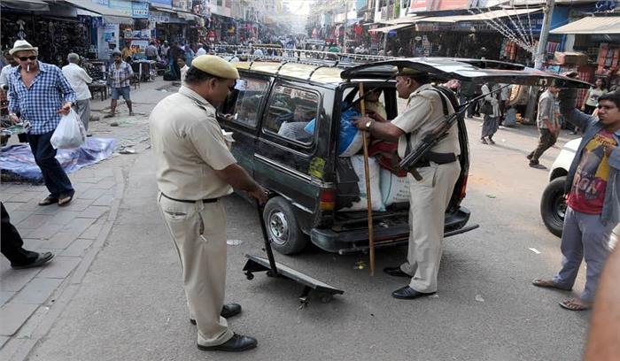 अलीगढ़ में सीएबी विरोधी प्रदर्शन को लेकर प्रशासन सतर्क