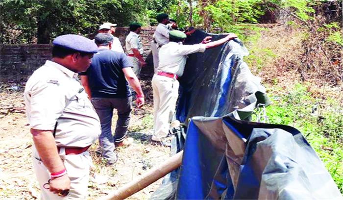 शहर में घुसा भालू, 5 घंटे की मशक्कत के बाद पकड़ाया