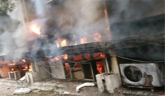 दिल्ली परिवहन विभाग कार्यालय में आग नियंत्रित