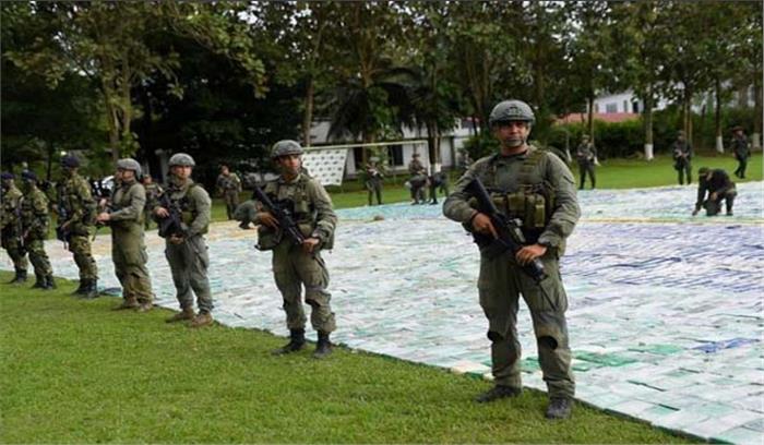 कोलंबिया पुलिस ने आपराधिक गैंग से की 12 टन से अधिक की कोकोन जब्त