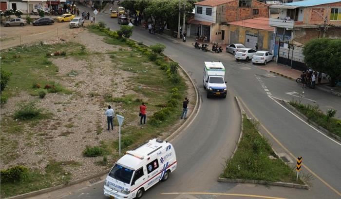 कोलंबिया के एक सैन्य शिविर में कार बम विस्फोट, 35 सैनिक घायल