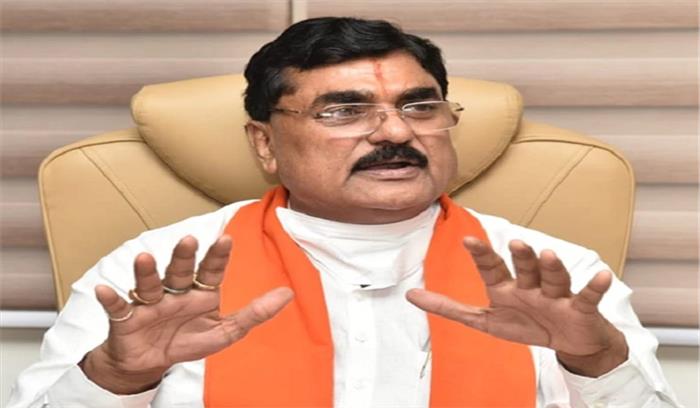 कांग्रेस के कई विधायक भाजपा के संपर्क में : मप्र के मंत्री