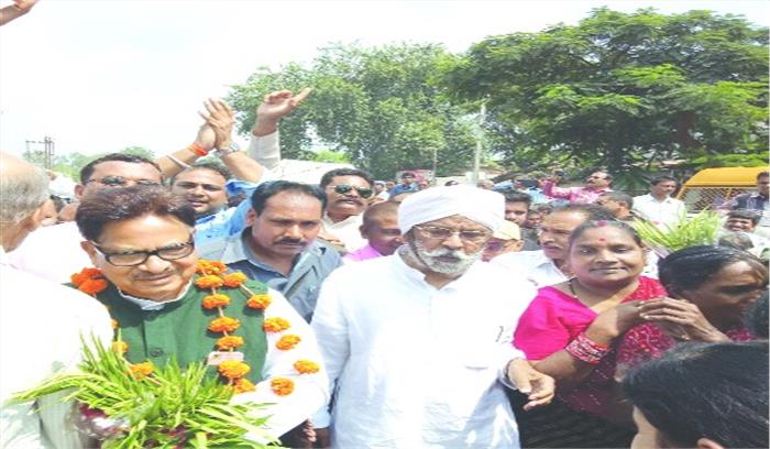 कांग्रेस प्रदेश अध्यक्ष और प्रदेश प्रभारी का स्वागत