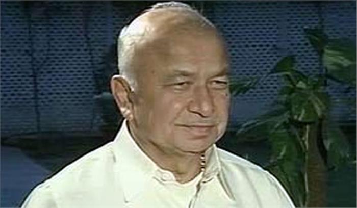 शिंदे समेत कई कांग्रेसी नेता RBI में तालाबंदी कार्यक्रम के दौरान गिरफ्तार