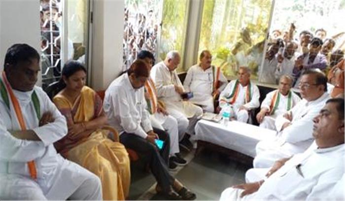 कांग्रेस नेताओं ने पुलिस पर दमन और आतंक फैलाने का लगाया आरोप