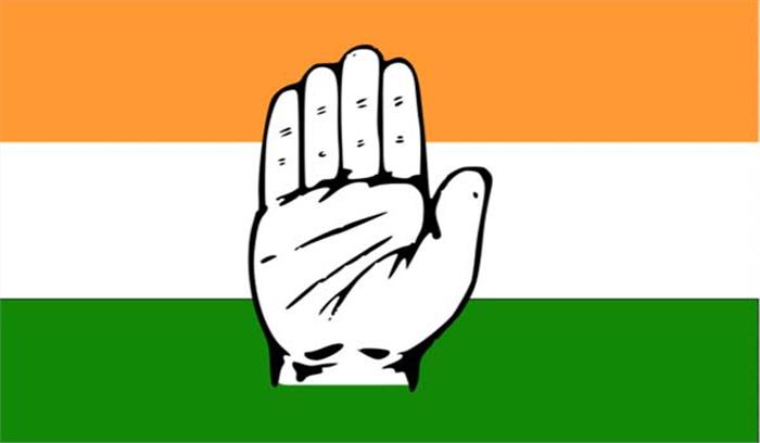 पीएम मोदी की रैलियां गुजरात में फ्लॉप: कांग्रेस पीएम मोदी की रैलियां गुजरात में फ्लॉप: कांग्रेस