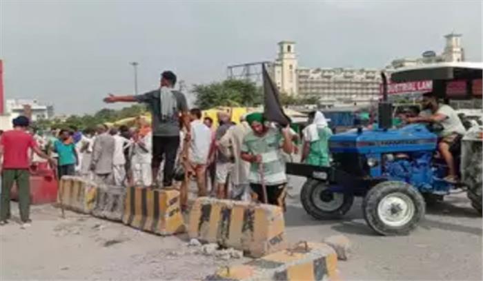 कांग्रेस ने करनाल में किसानों पर लाठीचार्ज की निंदा की कांग्रेस ने करनाल में किसानों पर लाठीचार्ज की निंदा की