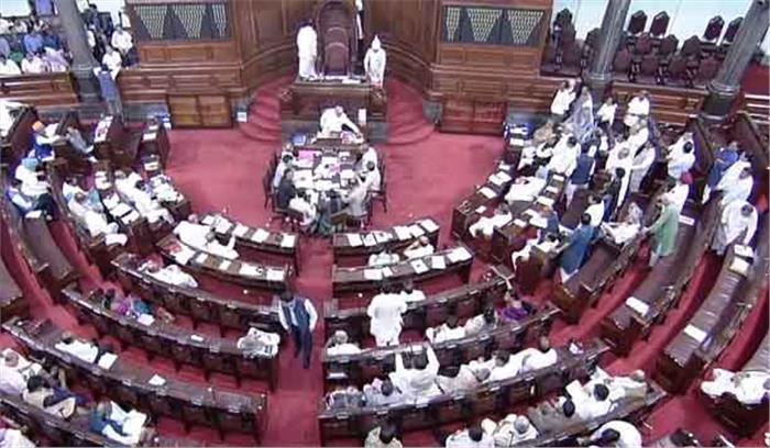 राफेल सौदे को लेकर राज्यसभा में विपक्ष का हंगामा 