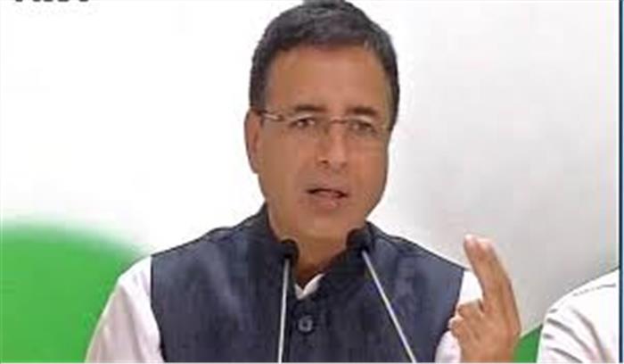 नोटबंदी के फैसले का फायदा कांग्रेस को मिलेगा: सुरजेवाला