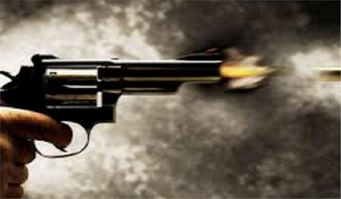 उत्तर प्रदेश :युवक को गोली मारी, हालत नाजुक