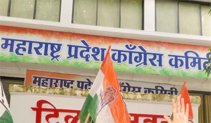 कोरोना की गंभीर स्थिति के समय फडनवीस, गडकरी कहां हैं : लोंढे