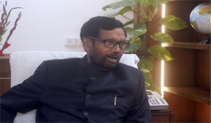 कोरोना के खिलाफ लड़ाई में देशवासियों ने दिखाई एक जुटता : पासवान