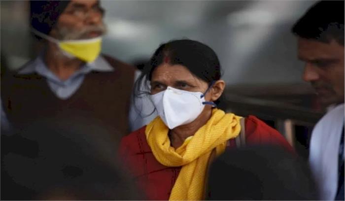 कोरोना की दहशत के बावजूद प्रदर्शन पर अड़ा शाहीनबाग, डीसीपी कर रहे बैठक