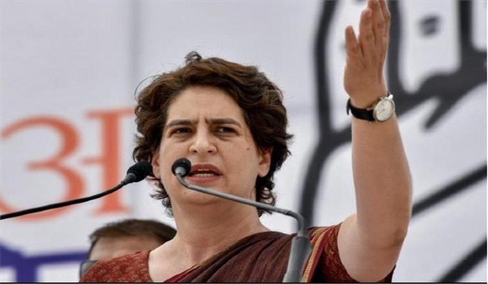 सरकार की अंधेर वैक्सीन नीति, चौपट राजा: प्रियंका गांधी