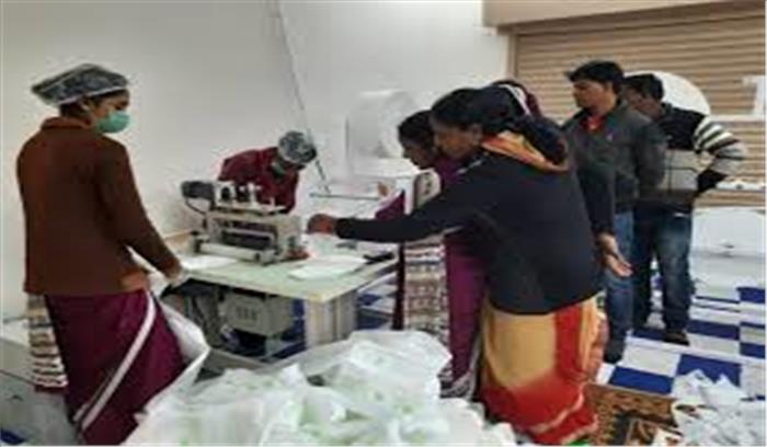 ग्रामीण महिलाओं ने बनाये करीब दो करोड़ मास्क