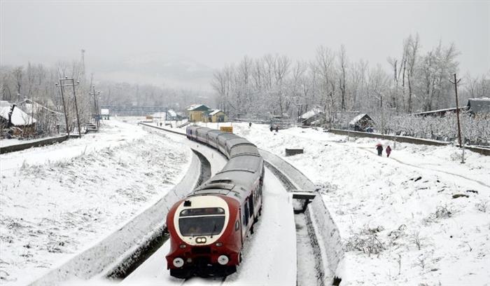 11 महीने बाद शुरु होगी कश्मीर घाटी और जम्मू डिवीजन के बीच ट्रेन सेवा
