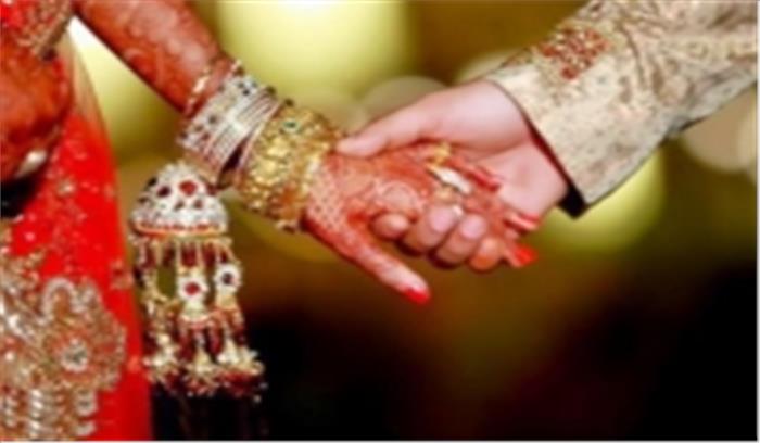 उप्र : दूल्हा 100 किलोमीटर साइकिल चलाकर पहुंचा शादी करने उप्र : दूल्हा 100 किलोमीटर साइकिल चलाकर पहुंचा शादी करने