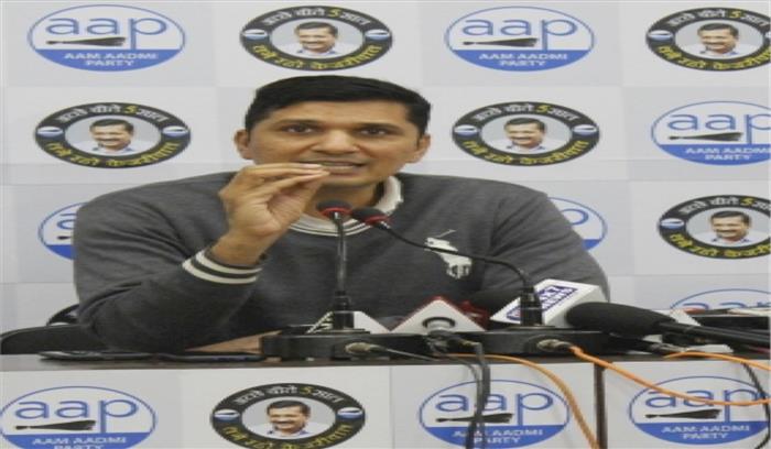 निगम का लिया गया सड़क किनारे फूड कोर्ट खोलने का फैसला गलत : आप