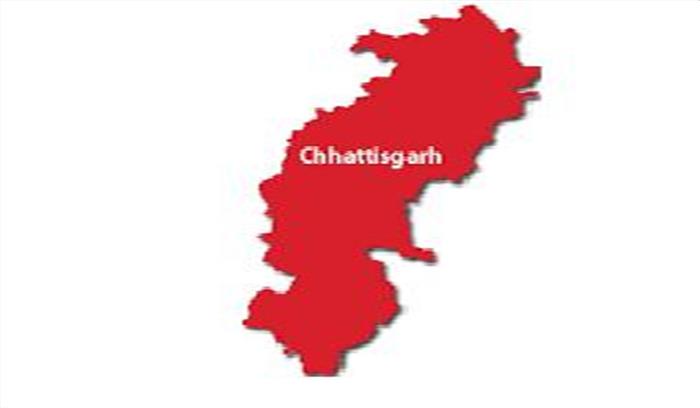 सड़क धसकने से गिर गया गणेश पंडाल,हादसा टला