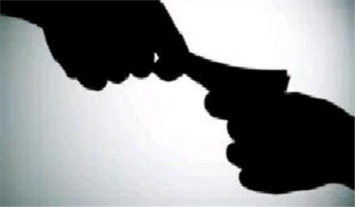 चंडीगढ़:रिश्वत लेते पटवारी गिरफ्तार