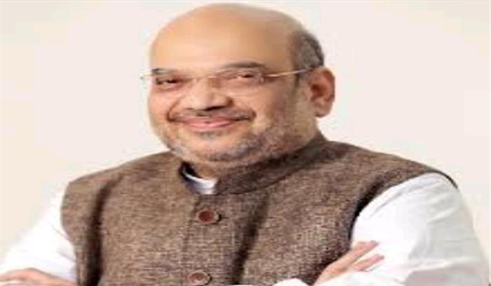 भ्रष्टाचारियों के साथ अमित शाह : आप