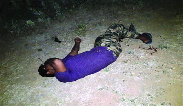 फैक्ट्री में डकैती डालने वाले तीन बदमाश मुठभेड़ में हुए घायल