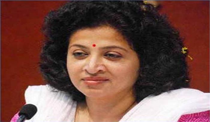 देश में आर्थिक मंदी चरम पर, केंद्र असफल : ओझा