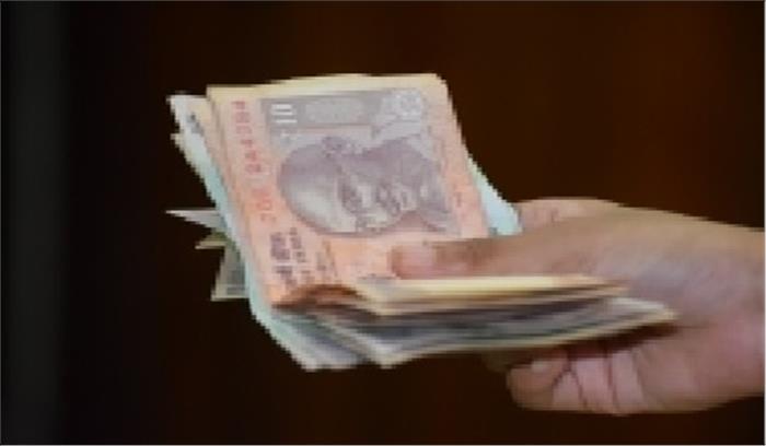 62.5 प्रतिशत लोग आर्थिक तंगी का शिकार, नहीं है सामान खरीदने को पैसे