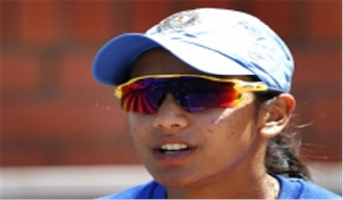 युवराज, झूलन ने दी स्मृति मंधाना को बधाई