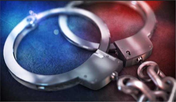 आबकारी घोटाले में शराब व्यवसायी को किया गिरफ्तार आबकारी घोटाले में शराब व्यवसायी को किया गिरफ्तार