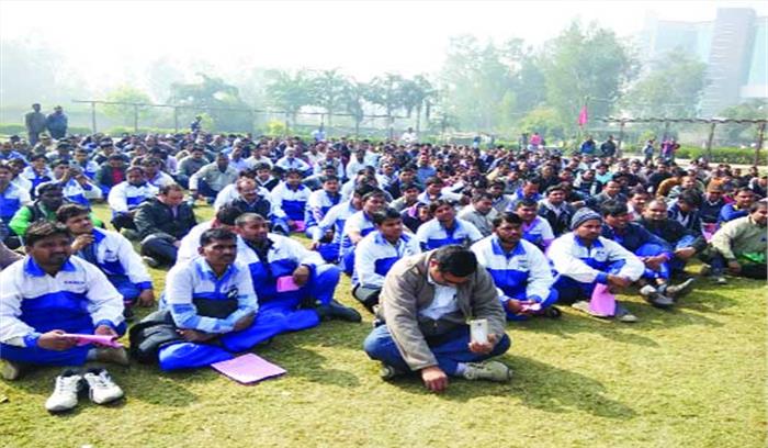 मजदूरों ने संयुक्त मंच से एकजुट होकर आंदोलन का किया ऐलान