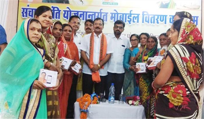 मोबाइल का सही उपयोग करें : उपाध्याय