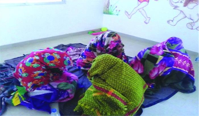 देह व्यापार : 1 महिला व 3 युवती गिरफ्तार