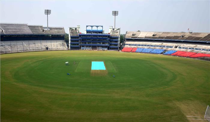 कटक एकदिवसीय : इंग्लैंड ने टॉस जीत कर गेंदबाजी का फैसला किया