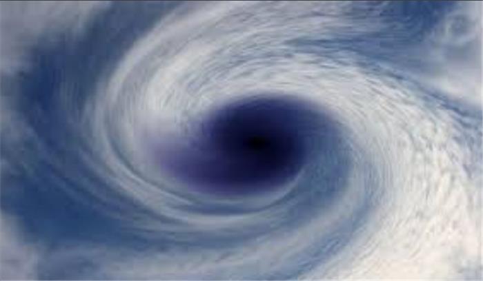 चक्रवात फानी के बेहद गंभीर होने की आशंका, आंध्र और तमिलनाडु निशाने पर