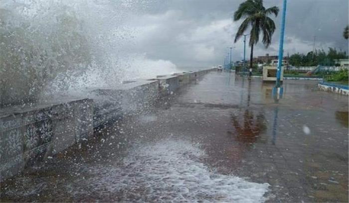 पारादीप से 320 किमी दूर पहुंचा चक्रवाती तूफान यास पारादीप से 320 किमी दूर पहुंचा चक्रवाती तूफान यास