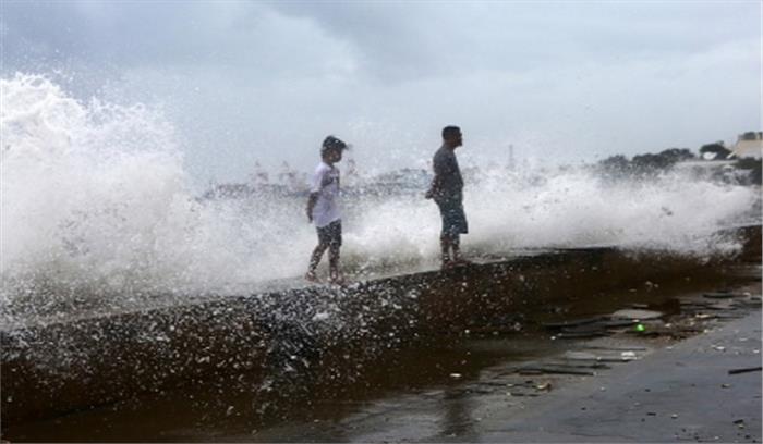 फिलीपींस : चक्रवाती तूफान से पहले 5000 लोगों खाली कराया गया