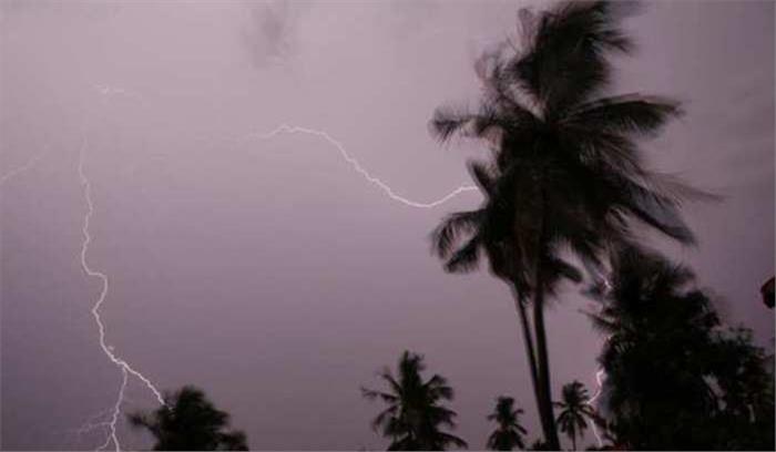 तूफान ‘वायु’ 24 घंटों के दौरान ले सकता है भीषण स्वरूप, मौसम विभाग ने जारी किया अलर्ट