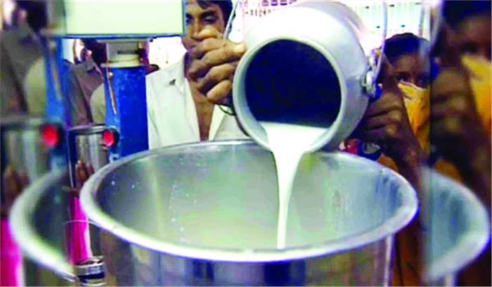 दूध के नाम पर स्वास्थ्य से खिलवाड़