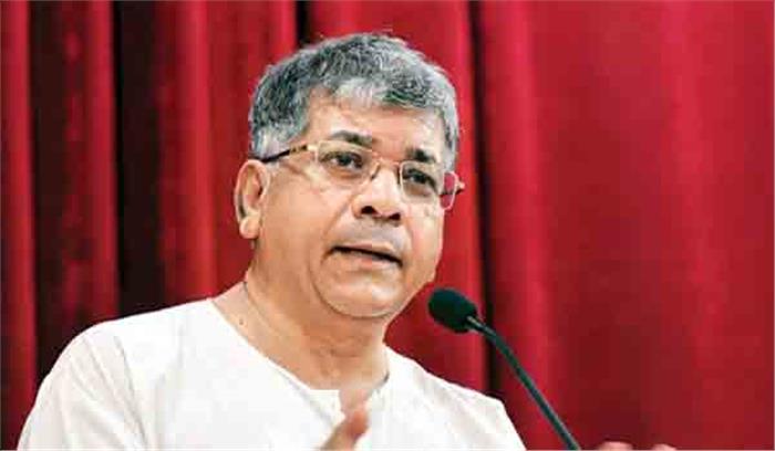 भीमा-कोरेगांव हिंसा के आरोपी संभाजी भिडे को बचा रहा है पीएमओ: प्रकाश अंबेडकर