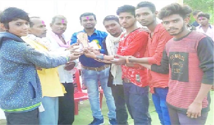 डांस प्रतियोगिता का पुरस्कार वितरण संपन्न