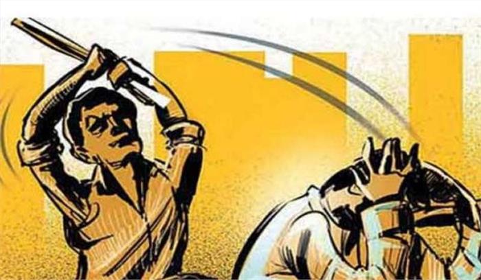 डंडे से मारकर पिता की हत्या