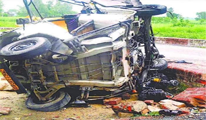 प्रतापगढ़ में ट्रक-टेम्पो की भिड़ंत में दो लोगों की मौत, छह घायल