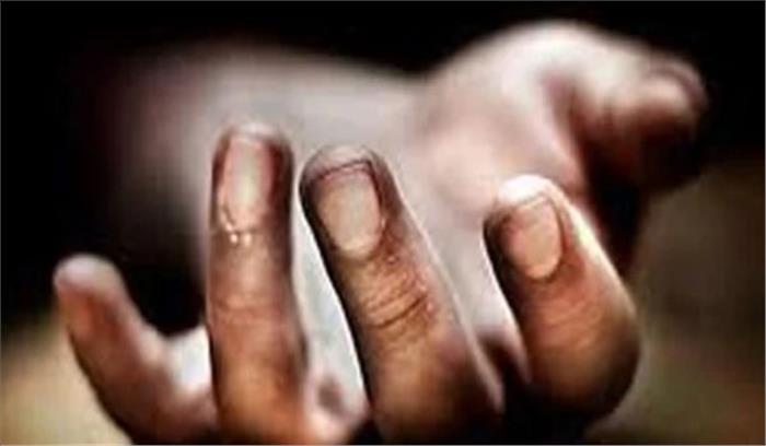 बिहार : खेत से लड़की का शव बरामद