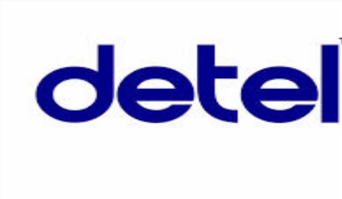 डीटल ने डी1 टॉकी फीचर फोन  लांच किया​​​​​​​