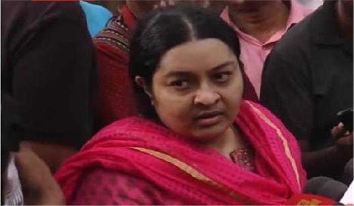 दीपा जयकुमार ने उपचुनाव में उतरने की पुष्टि की