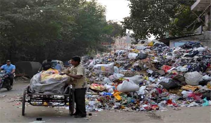 निगम ने राजधानी से उठाया छह हजार मीट्रिक टन कूड़ा